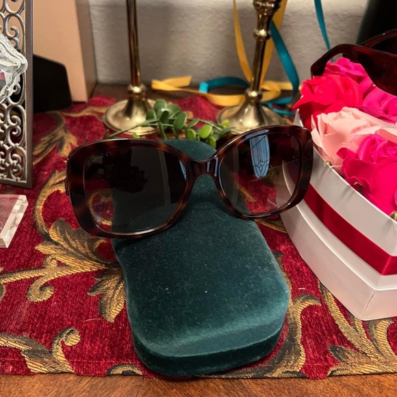 Gucci Sunglasses